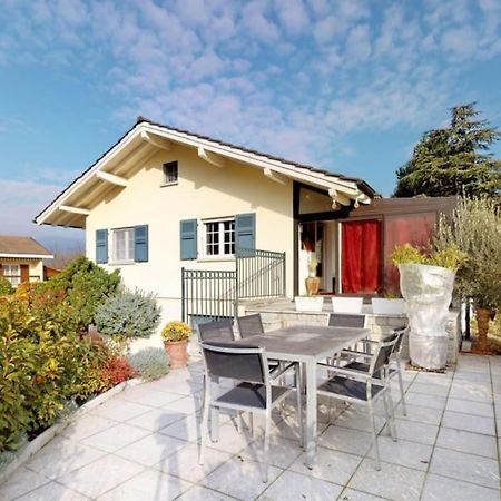Cheerful Villa With Fireplace, Bath-Tub And Garden Noville Εξωτερικό φωτογραφία