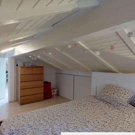Cheerful Villa With Fireplace, Bath-Tub And Garden Noville Εξωτερικό φωτογραφία